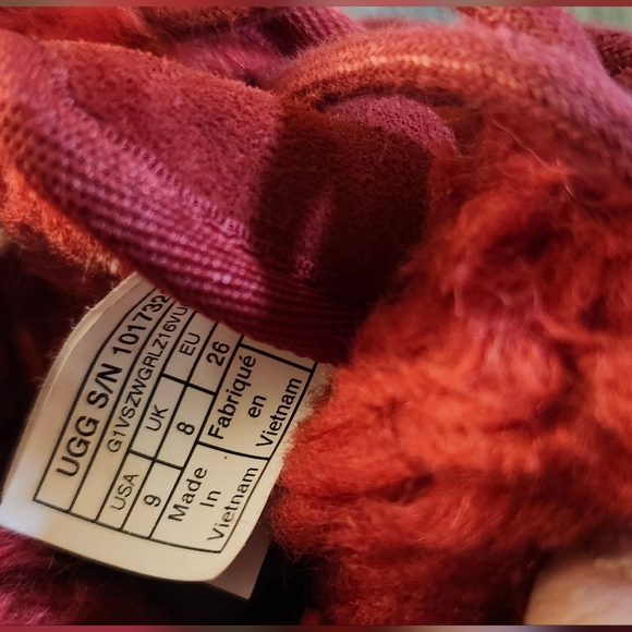 Children's red suede Ugg boots SZ 9 toddler - Picture 2 of 7